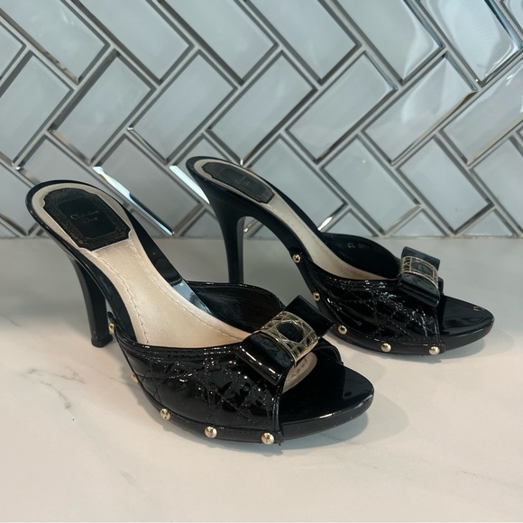 DIOR CANNAGE BLACK PATENT LEATHER BOW SLIDE SANDALS SIZE 38.5 - Picture 5 of 16